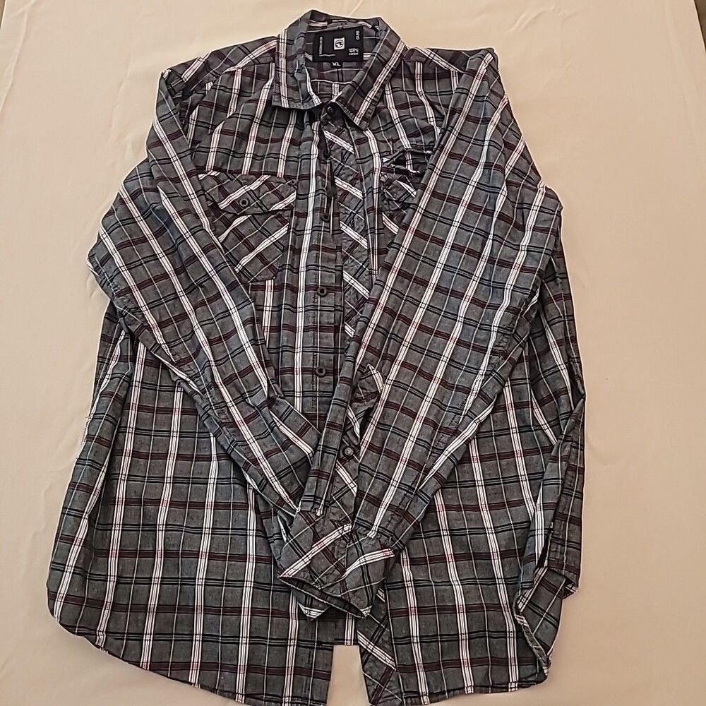 Ocean Current Plaid Button Up Long Sleeve Shirt Men's size XL Gray Red White